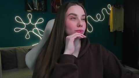 Katie online show from 04.14.26