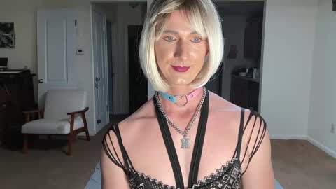 katiebabykitty online show from 04.18.26
