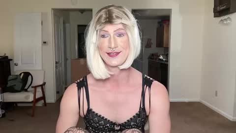 katiebabykitty online show from 04.22.26