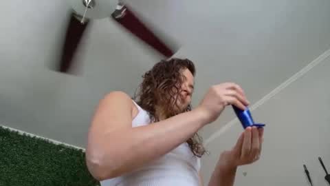 Snapshot of katieericson13 chatting on 01.21.25 Kate online show from 01.21.25