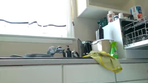 Snapshot of katieericson13 chatting on 02.10.25 Kate online show from 02.10.25