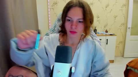 Snapshot of katrinasoul chatting on 10.06.25 Katty online show from 10.06.25