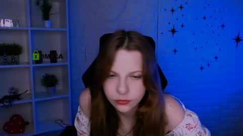 Snapshot of katrinxxxx chatting on 05.27.26 Katrin online show from 05.27.26