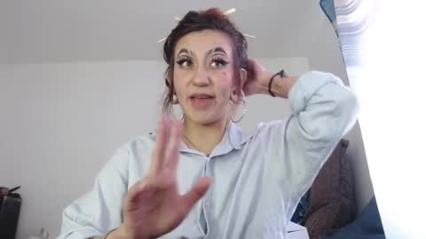 Snapshot of katsuyu_of_cristal chatting on 02.15.25  JESSIKA  online show from 02.15.25