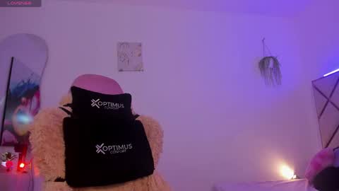 Snapshot of katt_lover chatting on 06.04.26 michell online show from 06.04.26