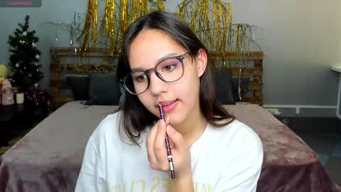 Snapshot of kattarrine_xo chatting on 01.23.25 Kate online show from 01.23.25