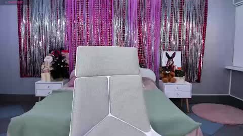 Snapshot of kattarrine_xo chatting on 02.11.25 Kate online show from 02.11.25