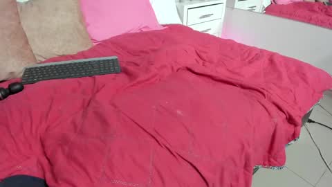 katti_barrera online show from 01.26.25