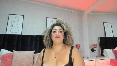 katti_barrera online show from 02.07.25