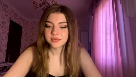 Molly online show from 05.11.26