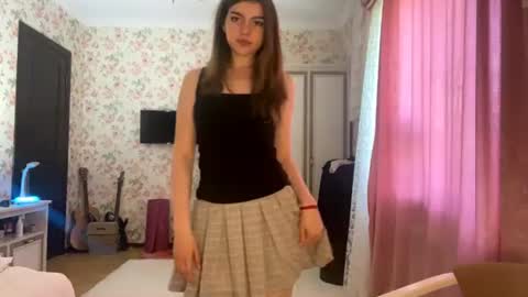 Molly online show from 06.23.26