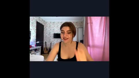 Molly online show from 07.04.26