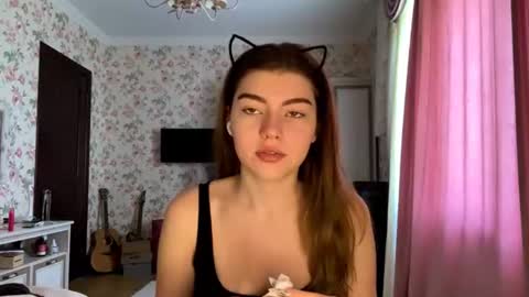 Molly online show from 07.13.26