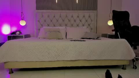 katty_cute19 online show from 07.10.26