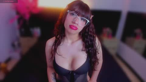 Snapshot of katty_kiss_ chatting on 05.20.26 Katty Kiss online show from 05.20.26