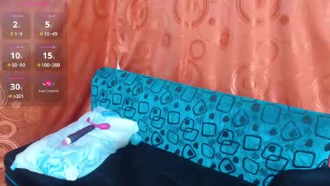 Snapshot of katty_skrim chatting on 01.23.25 katty skrim online show from 01.23.25