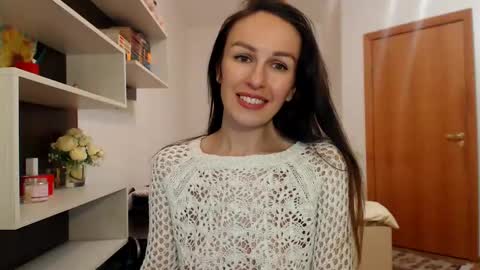 Snapshot of kattysapphire chatting on 12.06.24 KattySapphire online show from 12.06.24