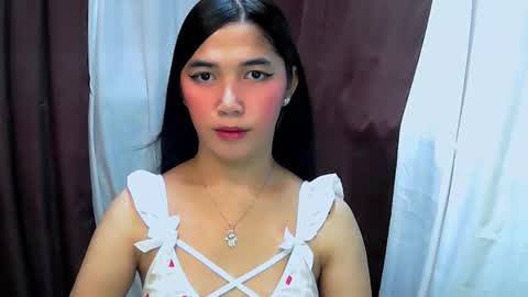 Snapshot of katya_ivelle chatting on 09.29.25 Ur sweet katya online show from 09.29.25