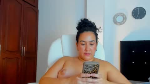 KATYAJHONSS online show from 02.28.26