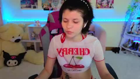 Snapshot of katyazaitseva chatting on 06.24.26 Katya online show from 06.24.26