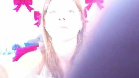 katymeaw online show from 06.16.26