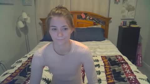 Snapshot of katynowhere chatting on 01.22.25 Katy online show from 01.22.25