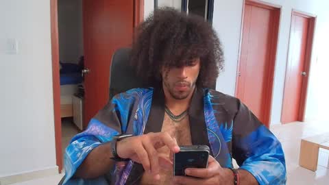 Kauri Lop online show from 12.14.24