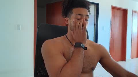 Kauri Lop online show from 01.18.25