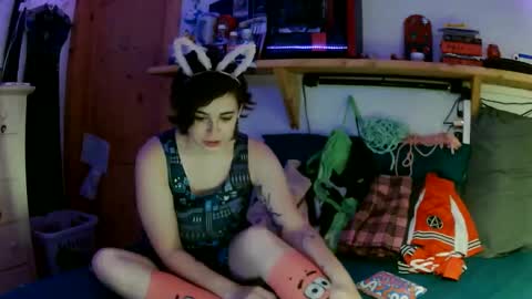Snapshot of kawaiicvnt420 chatting on 12.17.25 kawaiicvnt420 online show from 12.17.25