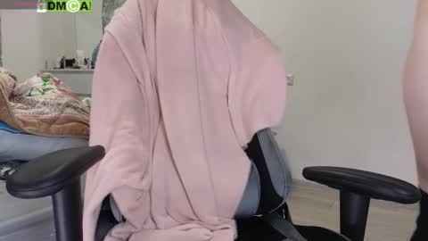 Snapshot of kawaiinullify chatting on 02.27.26 Warya online show from 02.27.26