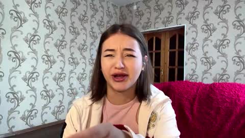 Snapshot of kawaites chatting on 02.28.26 Lana online show from 02.28.26