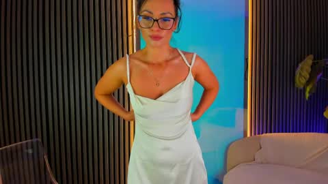 Snapshot of kaya_sins chatting on 05.16.26 Kaya online show from 05.16.26