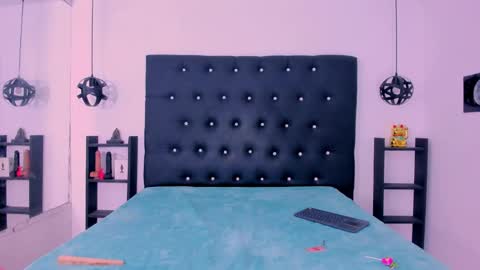 Cattleya stone online show from 01.14.25