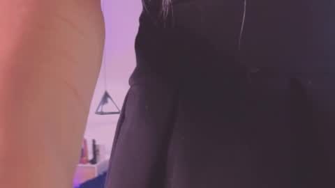 Cattleya stone online show from 02.25.25