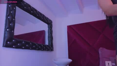 Cattleya stone online show from 11.09.25