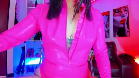 CAMILA online show from 02.11.25