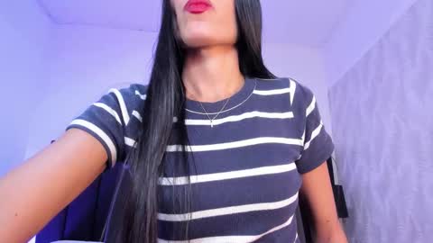 Snapshot of kayla_adams chatting on 12.21.25 Kayla online show from 12.21.25