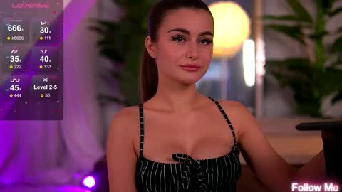 kaylabray online show from 11.14.25