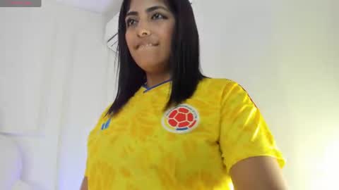 kaylachannell online show from 07.04.26