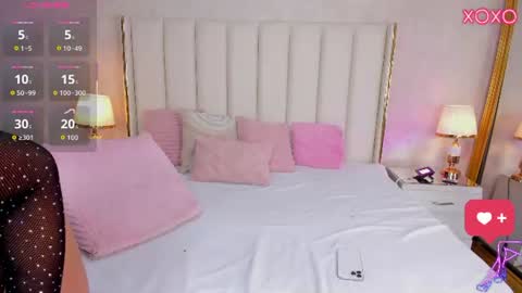 kayladavies_ online show from 06.16.26