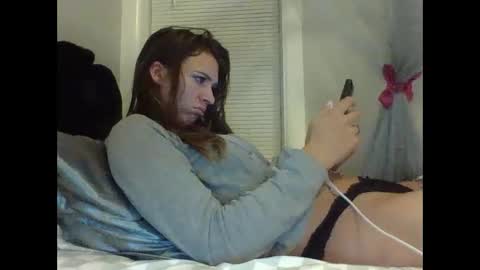 Snapshot of kaylaelizabeth97 chatting on 11.08.25 kaylaelizabeth97 online show from 11.08.25