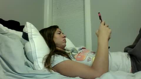 Snapshot of kaylaelizabeth97 chatting on 12.03.25 kaylaelizabeth97 online show from 12.03.25