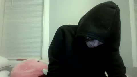 Snapshot of kaylaelizabeth97 chatting on 12.13.25 kaylaelizabeth97 online show from 12.13.25