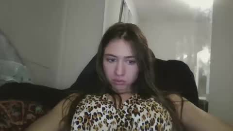 Snapshot of kaylaelizabeth97 chatting on 05.18.26 kaylaelizabeth97 online show from 05.18.26