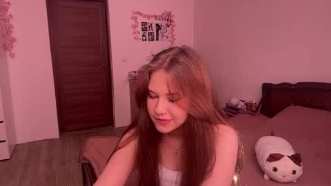Snapshot of kaylawulfing chatting on 05.24.26 Nyelle online show from 05.24.26