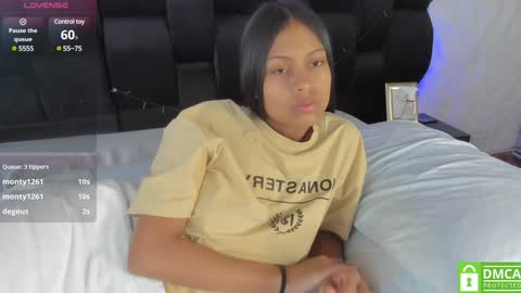 Snapshot of kaylee_sweet_ chatting on 12.21.24 Kaylee sweet online show from 12.21.24