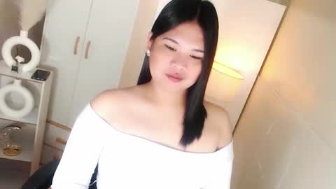 Y O U R        F U T U R E       K A Y L E E  online show from 02.07.26