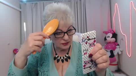 kaylesmoll online show from 05.27.26