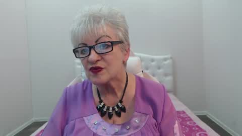 kaylesmoll online show from 07.21.26