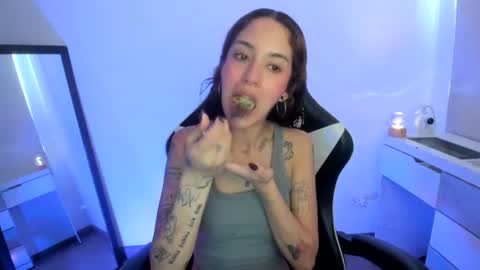 kaylie online show from 06.16.26